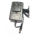 AC 100-240V DC 18V 1A Adaptor USED